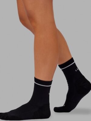 Fast-Performance-Quarter-Sock-Black-White-2.jpg